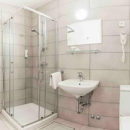 Lipica Dependance Hotel 2*